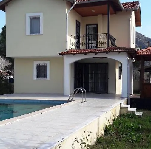 Corina Dalyan With Private Pool And Garden Villa *