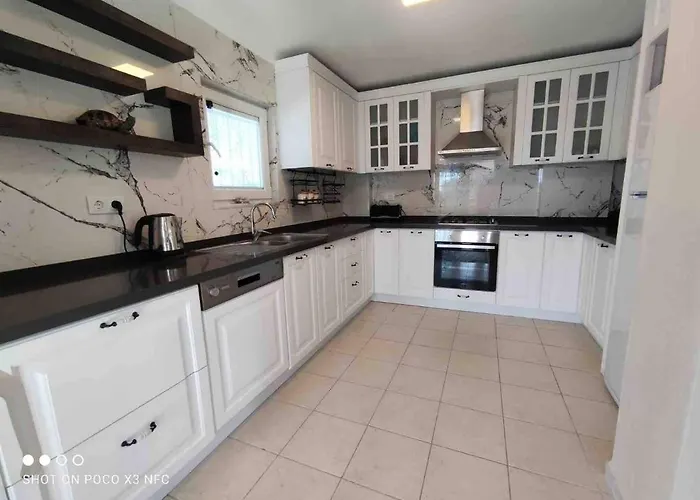 Villa Corina Dalyan With Private Pool And Garden